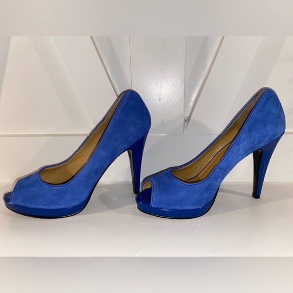 Nine West Royal Blue Peep Toe Heels size 7.5 Funky Colorful Spring Heels Party - Picture 8 of 8